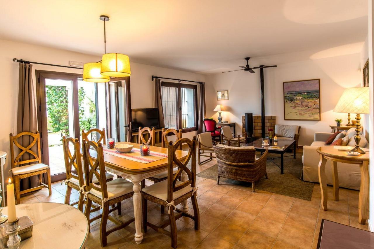 Vivienda Rural Olivar De San Telmo อาร์กอส เดลา ฟรอนเตรา ภายนอก รูปภาพ